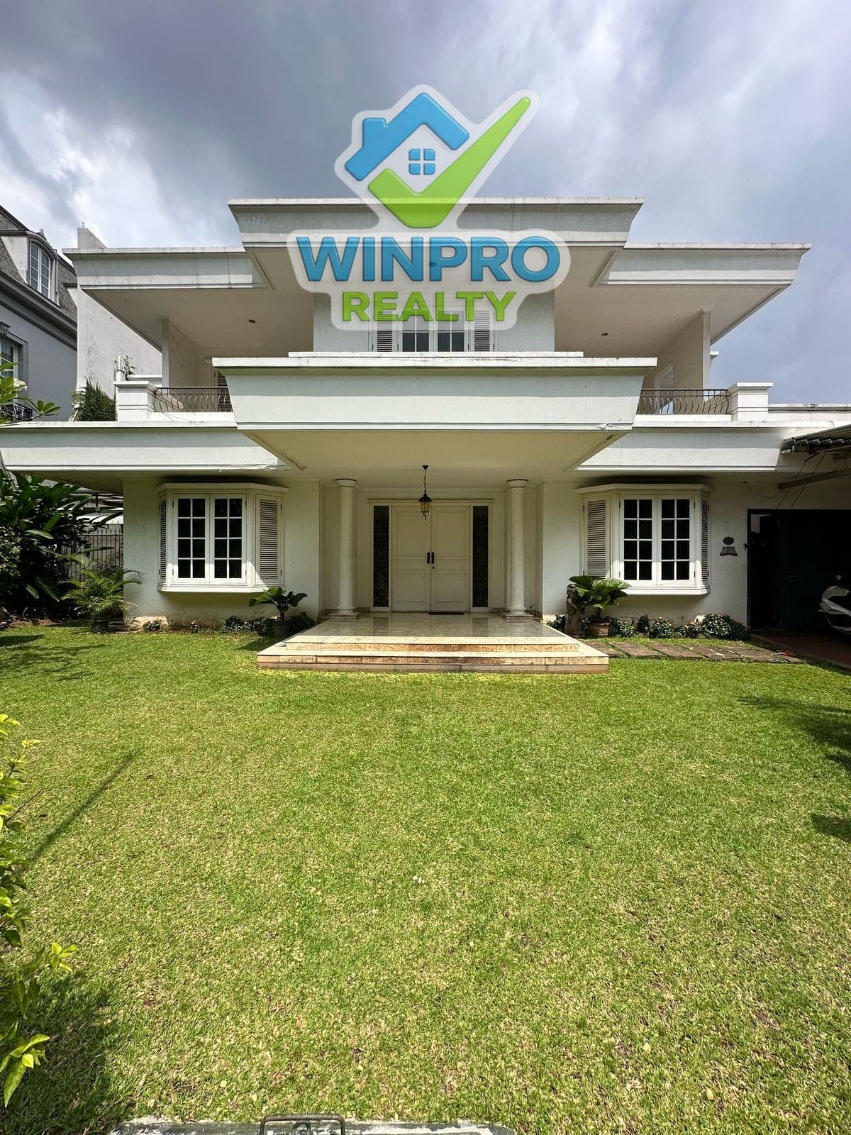 Properti yang dipasarkan Winpro Realty